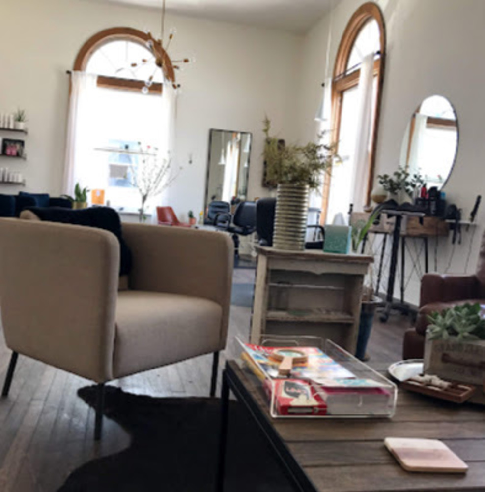 Meet your Posher, Lynn